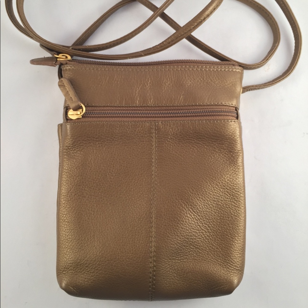 ili New York crossbody